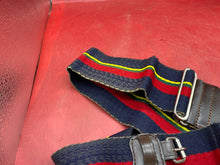 Charger l&#39;image dans la galerie, Genuine British Army Royal Marines Regimental Stable Belt. 36&quot; Waist.
