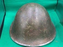 Charger l&#39;image dans la galerie, Original WW2 British Army / Canadian Army Mk3 Turtle Combat Helmet
