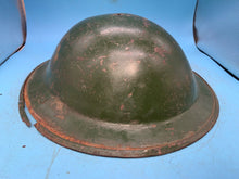 Load image into Gallery viewer, Original WW1 / WW2 British Army Mk1* Army Combat Helmet
