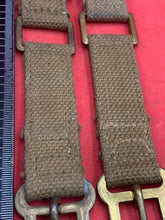 Charger l&#39;image dans la galerie, Original WW2 British Army 37 Pattern Brace Adaptor Pair
