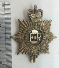 Load image into Gallery viewer, Officers British Army ARMY SERVICE CORPS staybrite cap badge  ---  B10
