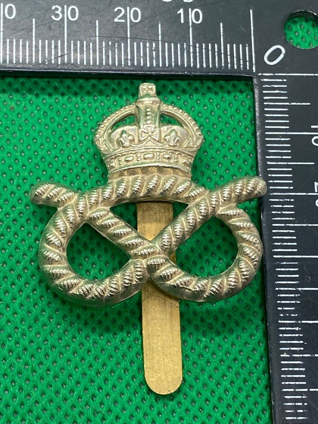 British Army - Staffordshire Volunteers Regiment Cap Badge