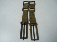 Charger l&#39;image dans la galerie, Original WW2 British Army 37 Pattern Webbing Brace Adaptor Pair - The Militaria Shop
