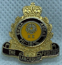 Charger l&#39;image dans la galerie, Mixed Listing of British Army Military Cap / Tie / Lapel Pin Badges - Code #166
