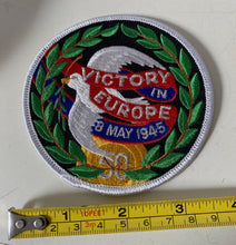 Charger l&#39;image dans la galerie, Victory in Europe commemorative badge - 8th May 1945 - Patch Military Patches

