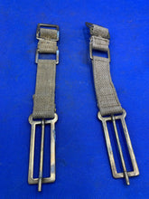 Charger l&#39;image dans la galerie, Original WW2 British Army 37 Pattern Brace Adaptors Pair
