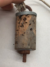 Load image into Gallery viewer, Original WW1 / WW2 British Army Water Bottle Cork Lid
