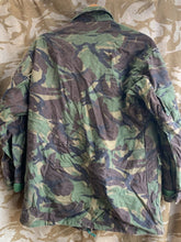 Charger l&#39;image dans la galerie, Genuine British Army Issue DPM Combat Smock - Size 41&quot; Chest
