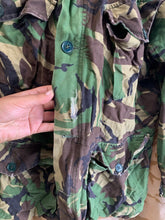 Load image into Gallery viewer, Genuine British Army Issue DPM Combat Smock - Size 40&quot; Chest
