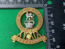 Load image into Gallery viewer, British Army Queen&#39;s Crown 15th / 19th Lancers Regiment Cap Badge
