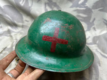 Load image into Gallery viewer, Original WW1 / WW2 British Army Mk1* Army Combat Helmet &amp; Liner
