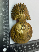 Load image into Gallery viewer, Original British Army Royal Scots Fusiliers Busby / Cap / Pouch Badge - The Militaria Shop
