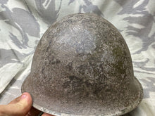 Charger l&#39;image dans la galerie, Original WW2 Canadian / British Army Mk3 High Rivet Turtle Helmet &amp; Liner
