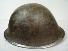 Lade das Bild in den Galerie-Viewer, Original Mk3 Canadian / British Army WW2 Turtle Helmet High Rivet
