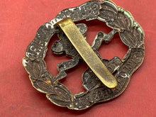 Load image into Gallery viewer, WW1 / WW2 British Army - South Lancashire Regiment White Metal/Brass Cap Badge.
