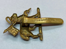 Load image into Gallery viewer, Original WW1 / WW2 British Army Royal West Surrey Cap Badge
