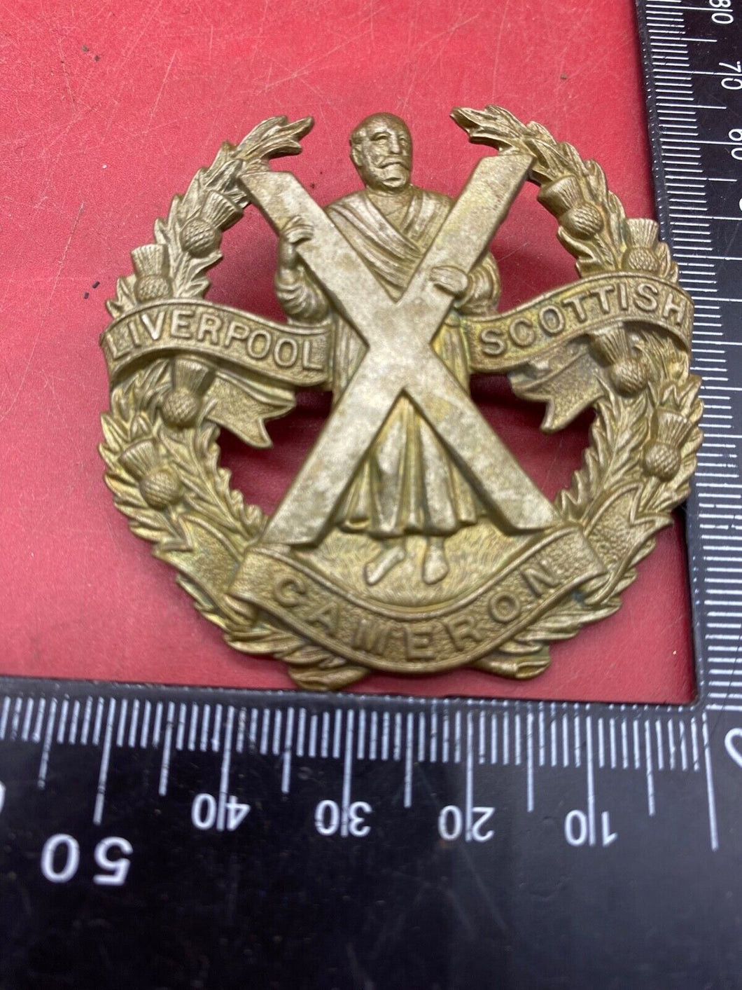 WW1 / WW2 British Army Cameron Highlanders - Liverpool Scottish Cap Badge..