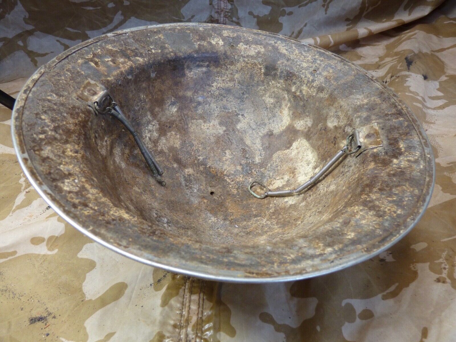 Original WW2 British Style South African Mk2 Army Combat Helmet - The Militaria Shop
