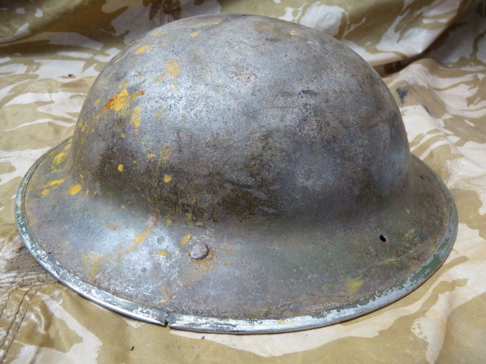 Original WW2 British Style South African Mk2 Army Combat Helmet - The Militaria Shop