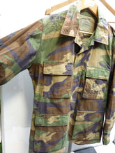 Load image into Gallery viewer, Genuine US Army Camouflaged BDU Battledress USMC Uniform - 34 to 37 Inch Chest
