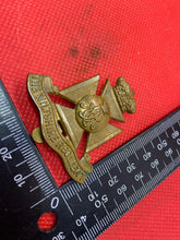 Lade das Bild in den Galerie-Viewer, The Wiltshire Regiment Victorian Crown Cap Badge

