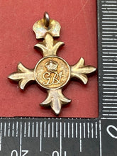 Charger l&#39;image dans la galerie, Original British Military Issue MBE Medal - Dress Uniform Miniature.
