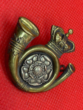 Load image into Gallery viewer, Victorian The King&#39;s Own Yorkshire Light Infantry Cap / Pouch Badge
