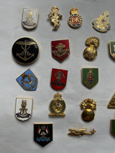 Load image into Gallery viewer, Mixed Listing of British Army Military Cap / Tie / Lapel Pin Badges - Code #166
