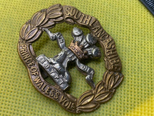 Load image into Gallery viewer, British Army - South Lancashire Prince of Wales&#39;s Regiment Cap Badge
