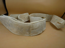Charger l&#39;image dans la galerie, Original British Army White Buff Leather belt. Used by Guards Regiments
