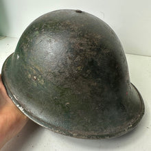 Charger l&#39;image dans la galerie, British / Canadian Army WW2 Mk3 Turtle Helmet - Original WW2 Helmet
