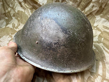 Load image into Gallery viewer, WW2 Mk3 High Rivet Turtle - British / Canadian Army Helmet - Nice Original
