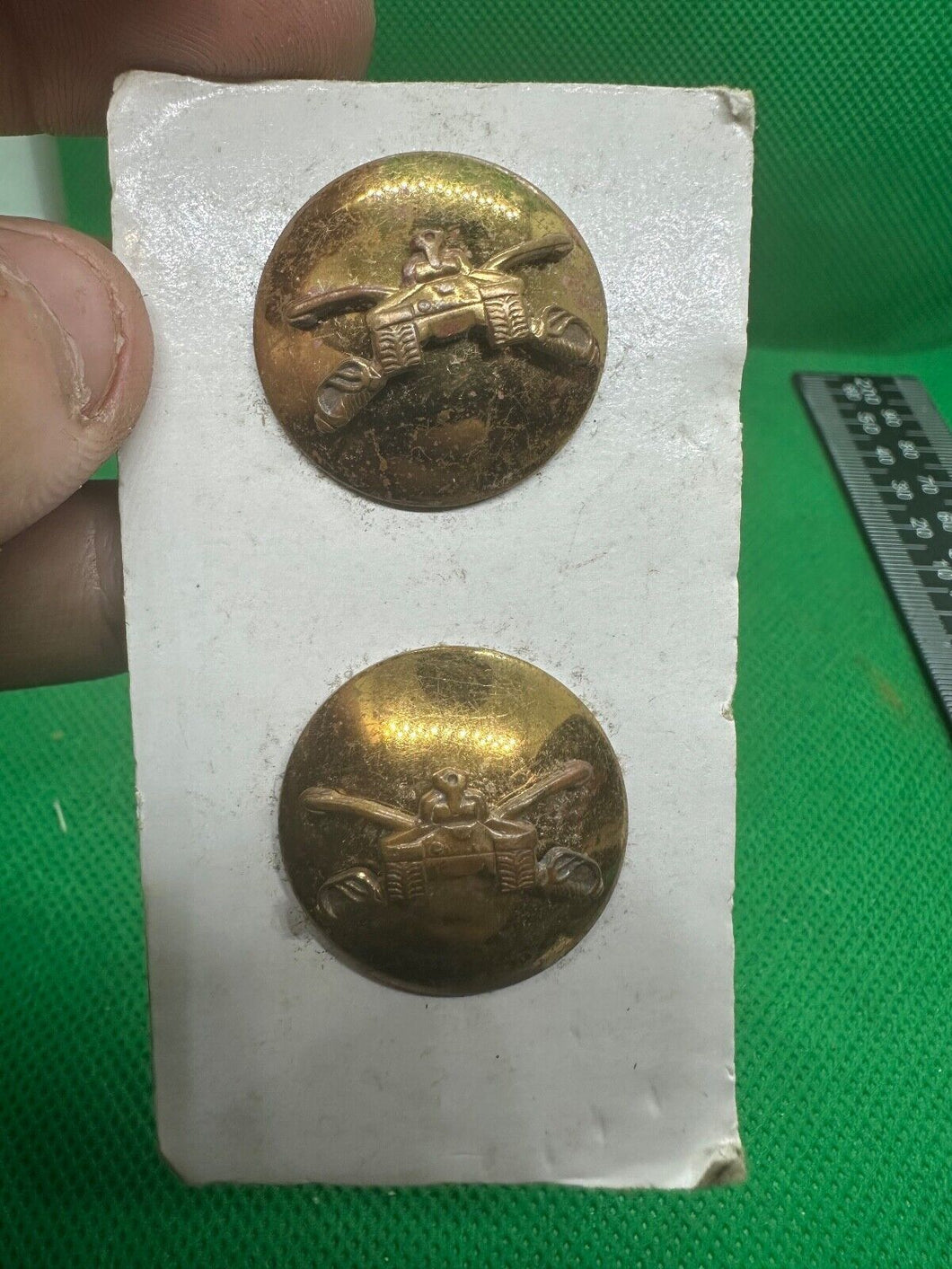 Genuine US Army Collar Disc Badges Pair - Armour Branch