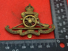 Load image into Gallery viewer, Original British Army Royal Artillery CADET Cap Badge - Maker Marked
