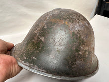 Load image into Gallery viewer, Mk3 Canadian / British Army Original WW2 Turtle Helmet High Rivet
