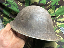 Charger l&#39;image dans la galerie, Genuine British / Canadian Army Mark 3 Turtle Helmet - Original WW2 Helmet
