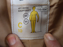 Charger l&#39;image dans la galerie, Swedish Army UN Officers Dress Tunic - 88cm Chest - Ideal for fancy dress

