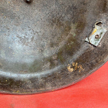 Charger l&#39;image dans la galerie, British Army Mk2 Brodie Helmet - Original WW2 - South African Manufactured
