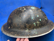 Charger l&#39;image dans la galerie, British Army Mk2 Brodie Helmet - Original WW2 Combat Helmet
