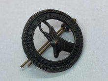 Load image into Gallery viewer, Original South African Army Forces Bronze Cap Badge
