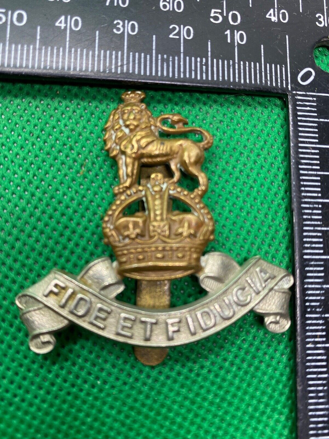 British Army - Army Pay Corps Kings Crown Cap Badge