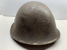 Charger l&#39;image dans la galerie, Geunine British / Canadian Army Mk3 WW2 Combat Helmet - Uncleaned Original
