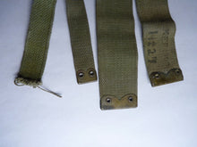 Charger l&#39;image dans la galerie, Original WW2 Pattern British Army L Straps Pair - 37 Pattern Webbing Haversack
