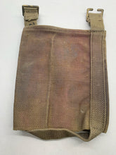 Charger l&#39;image dans la galerie, WW2 British Army / RAF 37 Pattern Webbing Water Bottle Carrier Harness 1944 Date - The Militaria Shop
