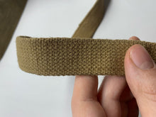 Charger l&#39;image dans la galerie, Original WW2 1945 Dated British Army Equipment Shoulder Strap 37 Pattern Webbing
