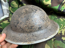 Charger l&#39;image dans la galerie, British Army Mk2 Brodie Helmet - Original WW2 - South African Manufactured
