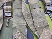 Load image into Gallery viewer, Original WW2 US Army Issue / Paratroopers Y-Straps / Suspenders / Yolk
