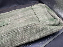 Charger l&#39;image dans la galerie, Original British Army 37 Pattern Bren Pouch - WW2 Pattern
