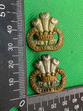 Load image into Gallery viewer, Original WW1 / WW2 British Army Prince of Wales Volunteers Collar Badges
