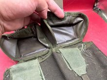 Lade das Bild in den Galerie-Viewer, Genuine British Army Combat Pouch
